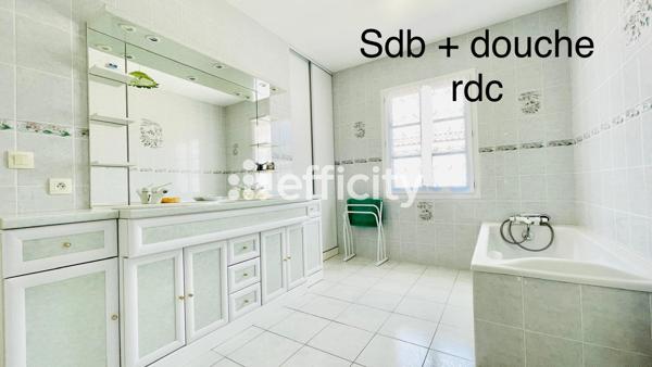 Maison 6 pièces - 156 m² Exclusivité efficity