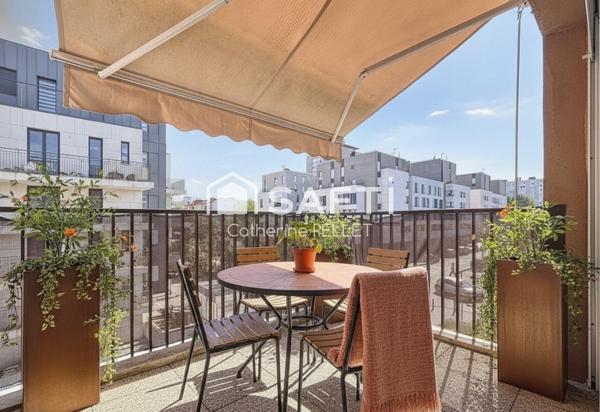 Appartement 2 pièces avec balcon et parking boxé dans résidence récente