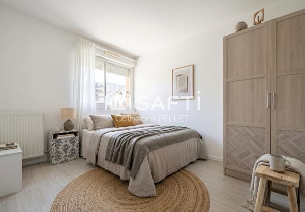 Appartement 2 pièces avec balcon et parking boxé dans résidence récente