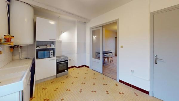 Location Appartement 4 pièces 66 m2 à Saint-Julia