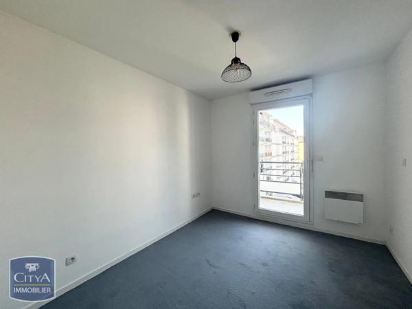 Appartement à louer 3 pièces 68.44m² Valenciennes (59300)