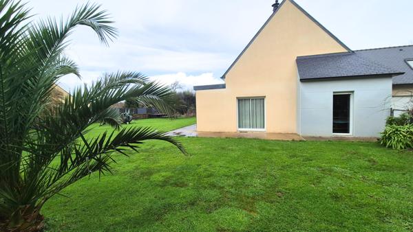 Gouesnach (29950) Gouesnach -Maison récente de 6 pièces principales sur 1151 m²