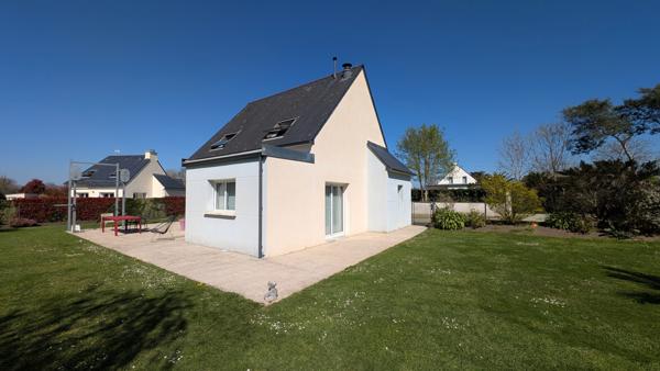 Gouesnach (29950) Gouesnach -Maison récente de 6 pièces principales sur 1151 m²