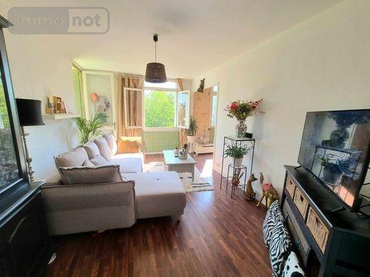 Appartement à vendre à Pierrelatte dans la Drôme (26700), ref : 26060-777