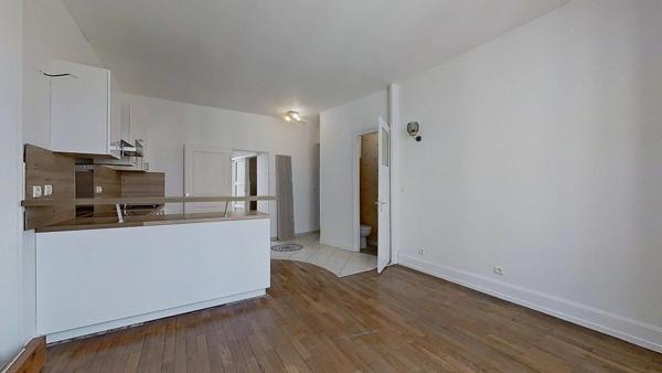 47 BIS RUE MARYSE BASTIE LYON 69008 – T2 Non meublé – 690 €CC