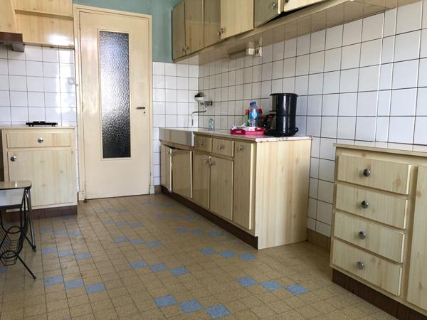 Rochefort Maison en Pierres 2 chambres + Garage + Cour