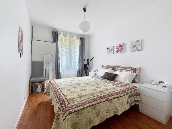 Beau 2 pièces en plein coeur du Quartier du Manet - Proche de toutes les commodités