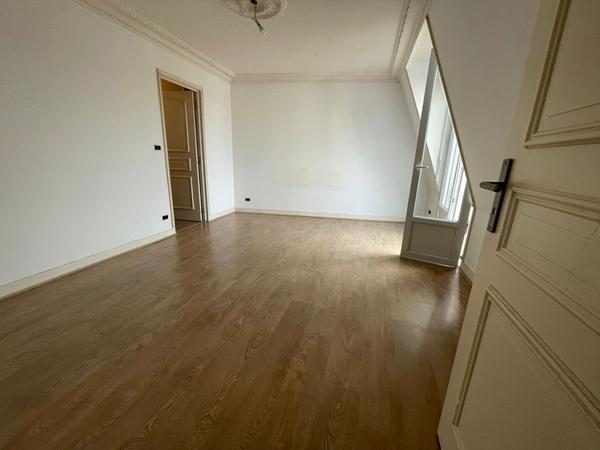 À louer  Belle maison familiale T6 à Orléans