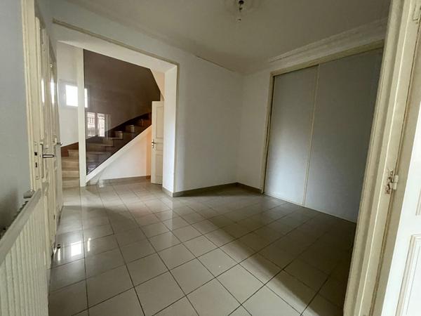 À louer  Belle maison familiale T6 à Orléans