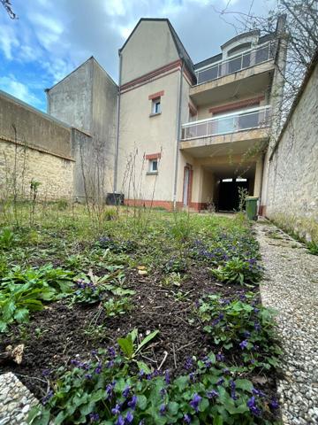 À louer  Belle maison familiale T6 à Orléans