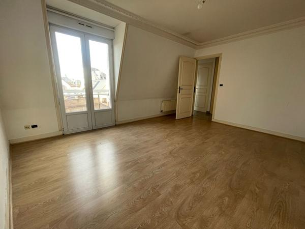 À louer  Belle maison familiale T6 à Orléans