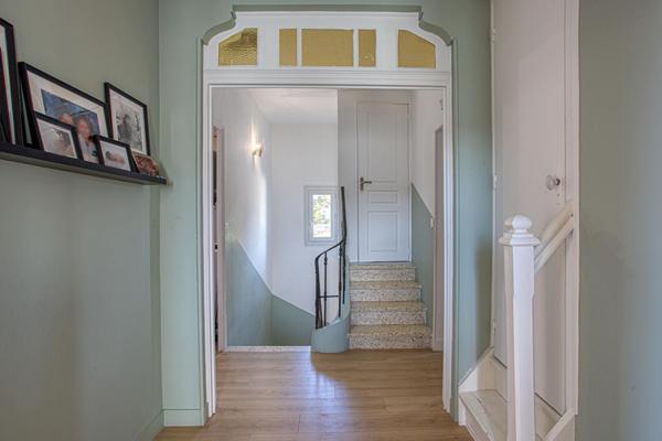 Rencontre entre charme des années 30 et rénovation contemporaine