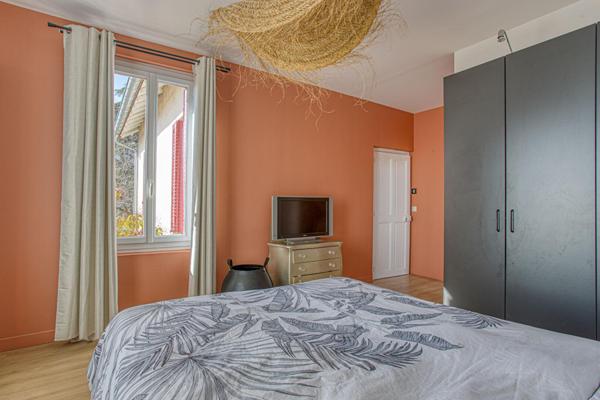 Rencontre entre charme des années 30 et rénovation contemporaine