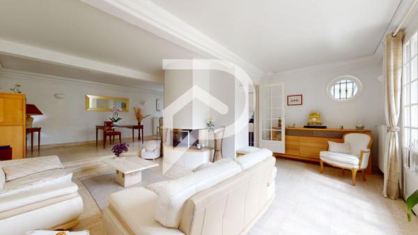 Maison 7 pièces 204 m2