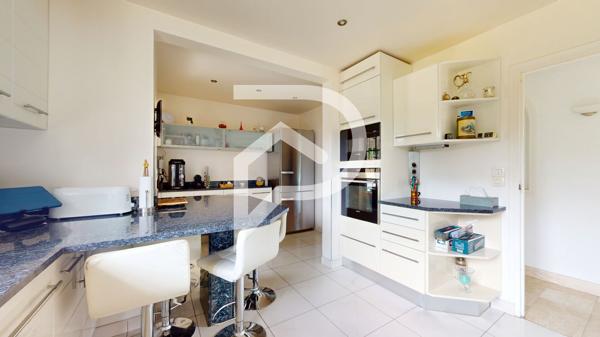 Maison 7 pièces 204 m2