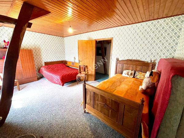 Maison Doué la Fontaine 6 pièce(s) 162.69 m2 - D5976