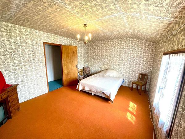 Maison Doué la Fontaine 6 pièce(s) 162.69 m2 - D5976