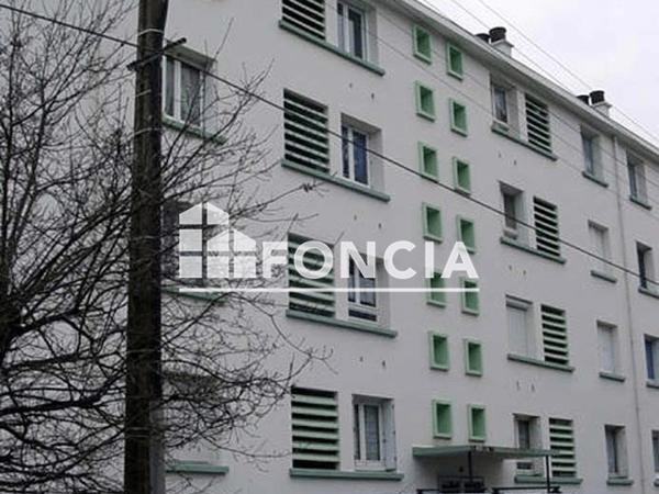 Location Appartement 3 pièces 56.58 m² - 6 & 8 RUE DOCTEUR GROSSE Lorient 56100