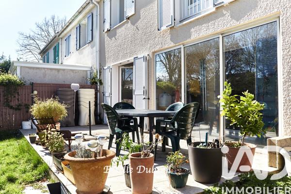 Maison à vendre 5 pièces 113 m² Montigny-le-Bretonneux