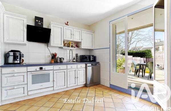 Maison à vendre 5 pièces 113 m² Montigny-le-Bretonneux