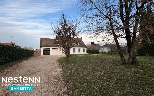 Maison à vendre Montauban (82) 5 chambres, double garage, piscine et cadre verdoyant