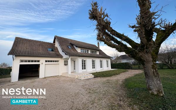 Maison à vendre Montauban (82) 5 chambres, double garage, piscine et cadre verdoyant