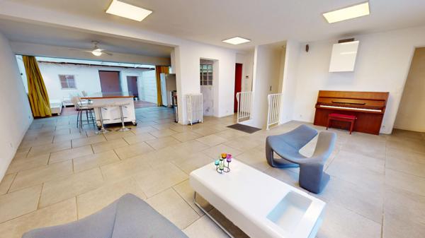 Maison Montpellier Celleneuve 4 pièce(s) 150.72 m2 patio garage atelier