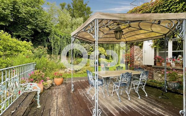 Maison à vendre    10 pièces •  Évreux