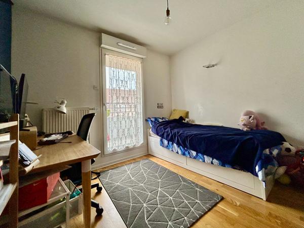 Appartement 4 pièces 77 m2