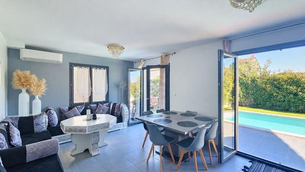 Maison T4 récente avec garage et piscine à Saint-Maximin-la-Sainte-Baume