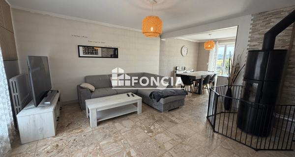 À vendre Maison 5 pièces 96 m² - Villeneuve-saint-germain 02200