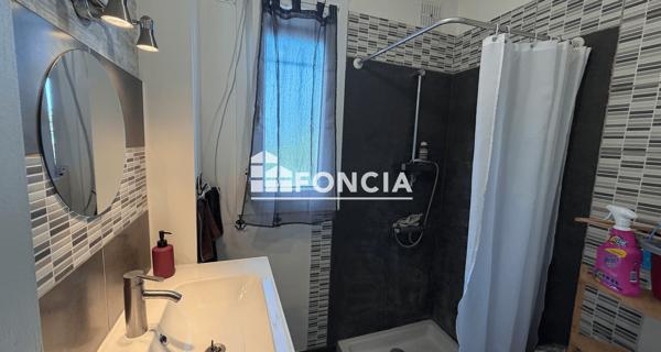 À vendre Maison 5 pièces 96 m² - Villeneuve-saint-germain 02200