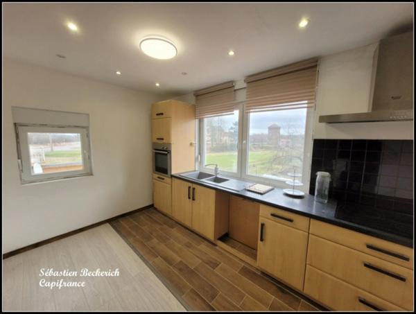 Dpt Moselle (57), à vendre SARRALBE maison P6 + Studio ou local