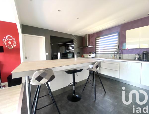 Maison à vendre 4 pièces 125 m² Meursac