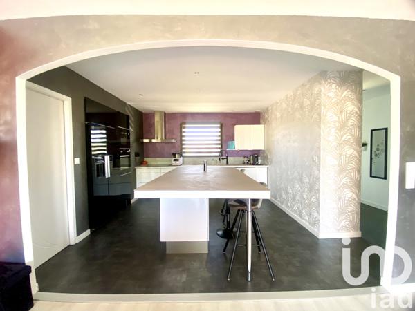 Maison à vendre 4 pièces 125 m² Meursac