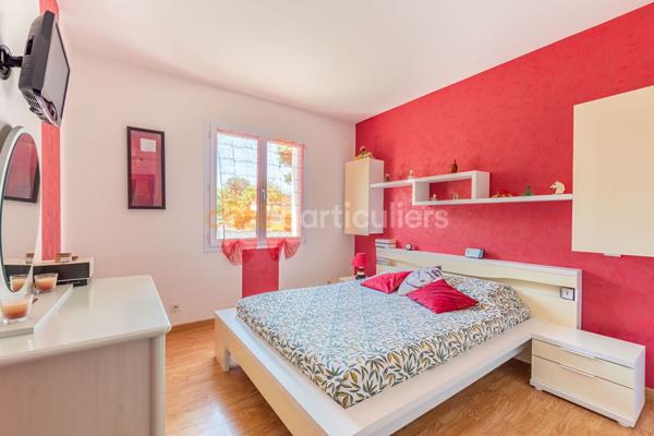 Vente
                Maison132,27 m² - 6 Pièces -
                    CHANTONNAY (85110)
