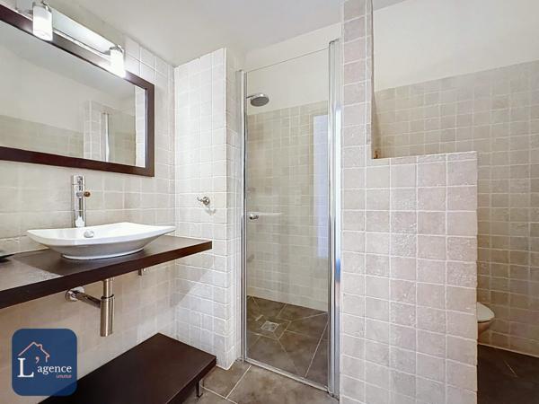 Grange rénovée d'exception T9 Thoiry 01710