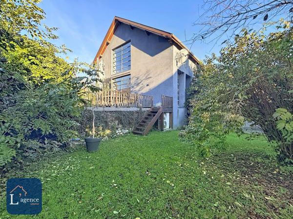 Grange rénovée d'exception T9 Thoiry 01710