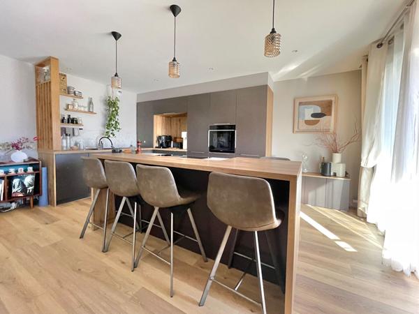 Appartement Angers Ney-Saint Serge 106m3 + terrasse - 3 chambres, garage Angers