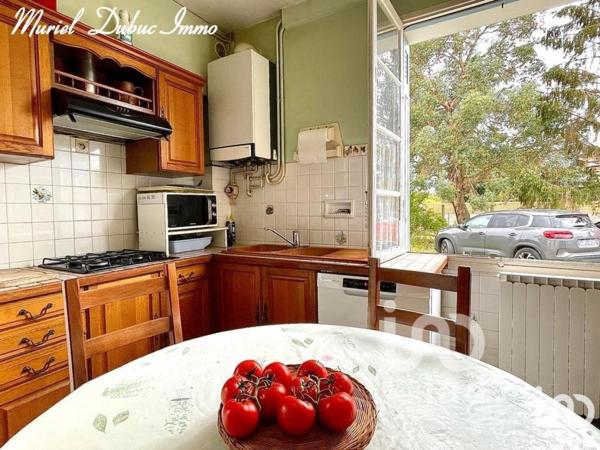 Maison 3 pièces de 100 m² à Étaules (17750)