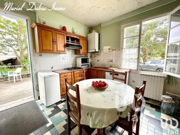 Maison 3 pièces de 100 m² à Étaules (17750)