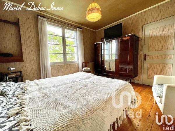 Maison 3 pièces de 100 m² à Étaules (17750)