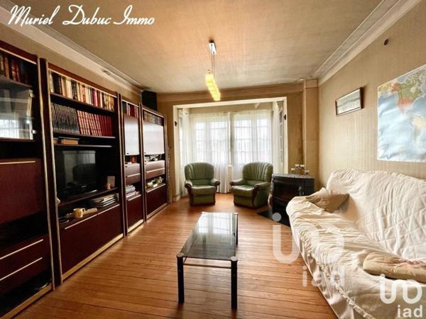 Maison 3 pièces de 100 m² à Étaules (17750)