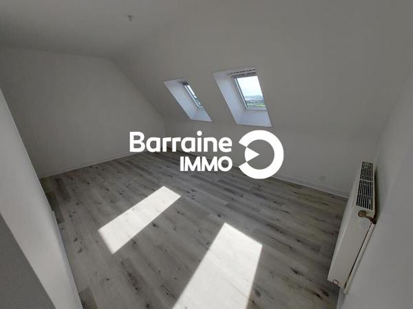 Location appartement à Saint-Pol-de-Léon, 3 pièces 88.85m²