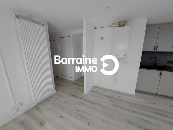 Location appartement à Saint-Pol-de-Léon, 3 pièces 88.85m²