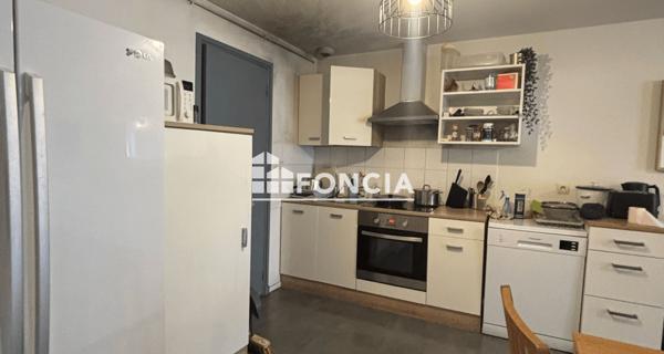 À vendre Appartement 4 pièces 100 m² - Roanne 42300