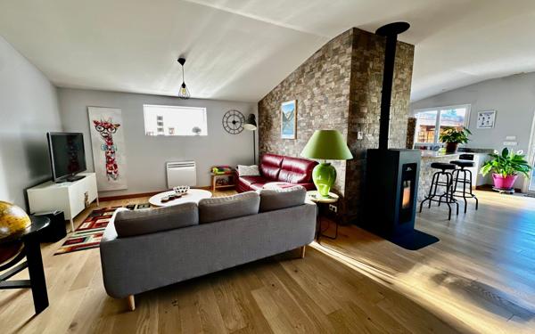 Maison à vendre    6 pièces •  Bordères-sur-l'Échez