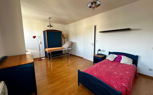 Maison à vendre    6 pièces •  Bordères-sur-l'Échez