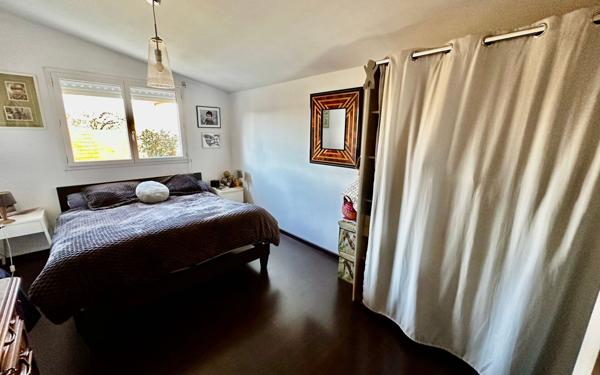 Maison à vendre    6 pièces •  Bordères-sur-l'Échez