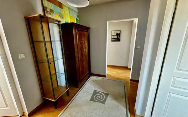 Maison à vendre    6 pièces •  Bordères-sur-l'Échez